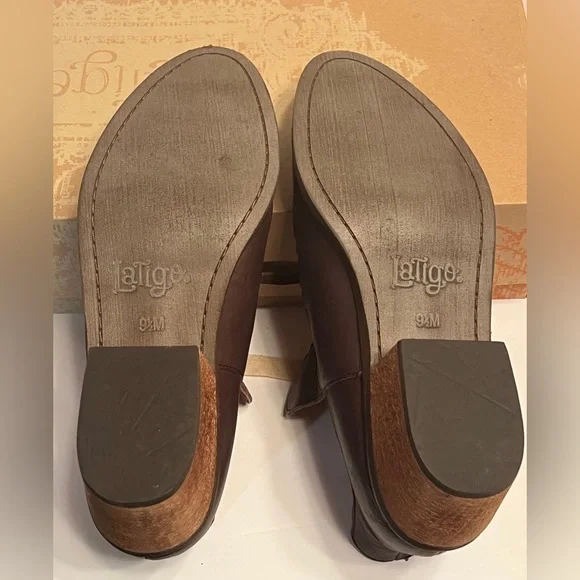 Women Leather  Latigo  Ankle Boots size 9.5 - Picture 10 of 16